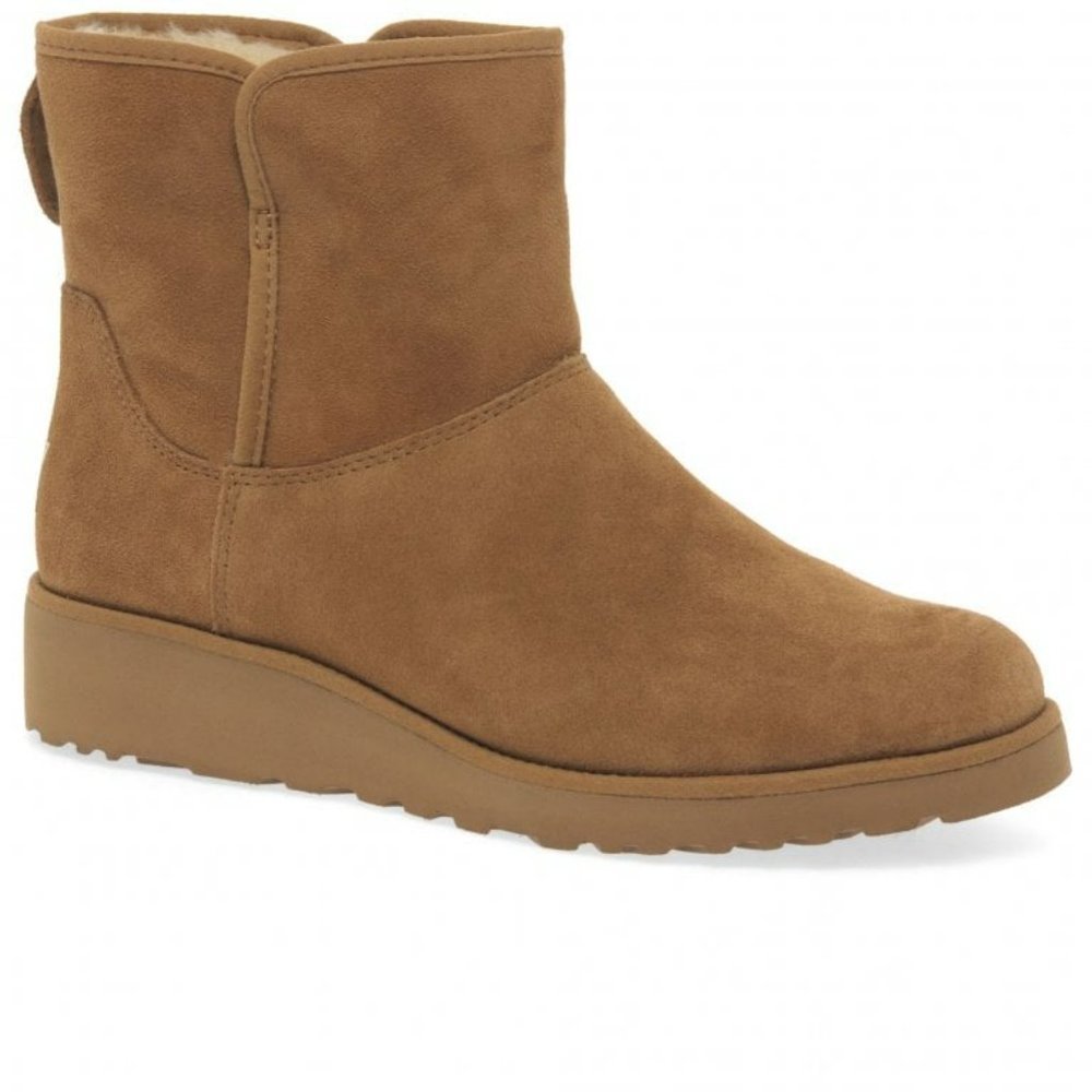 NIB UGG MINI SUEDE‎ SHEARLING LINED WEDGE CLASSIC SLIM BOOTS CHESTNUT